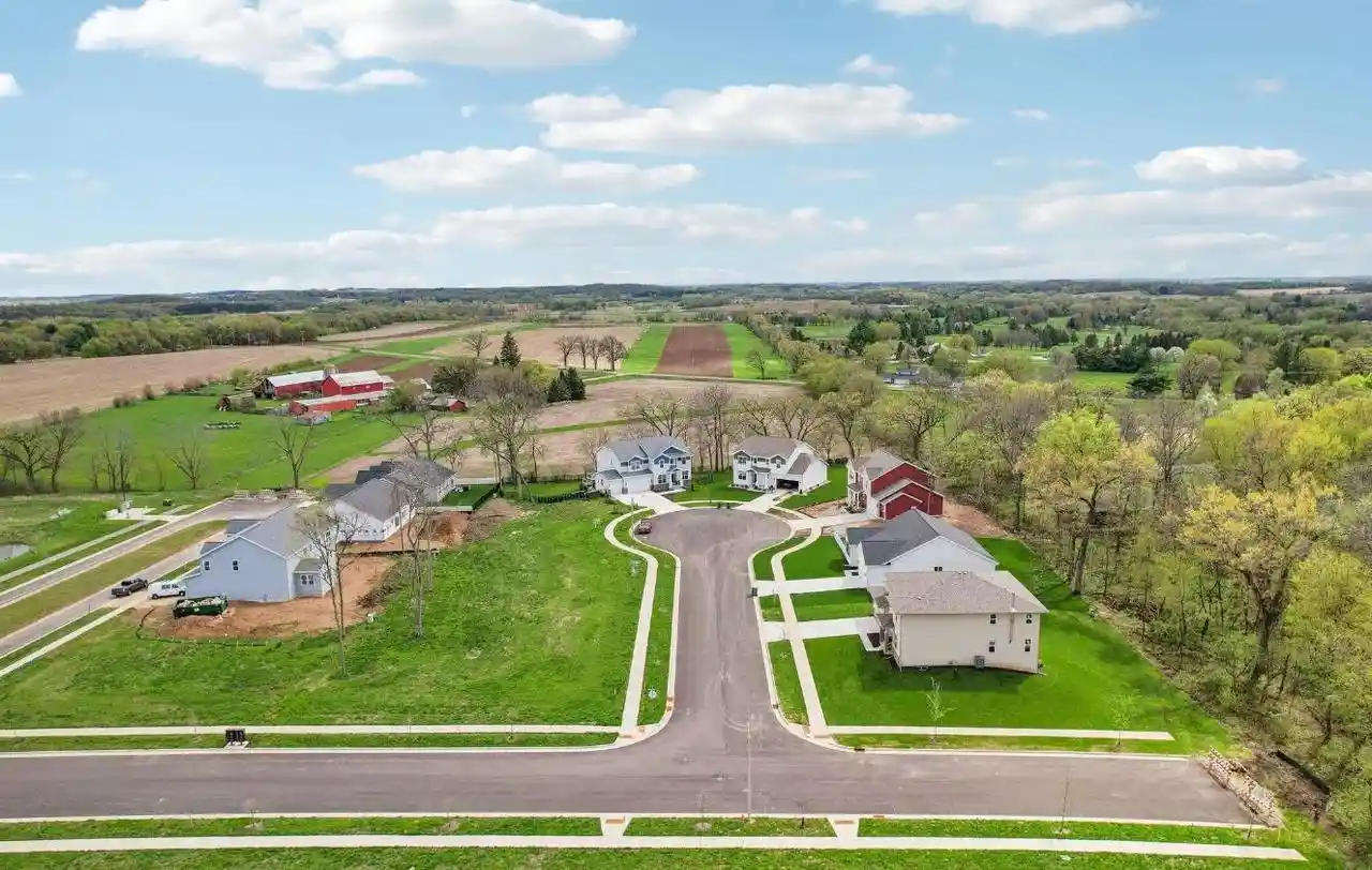 5th image of 543 Buss Road Road, Cottage Grove, WI 53527 | MLS# 2024889