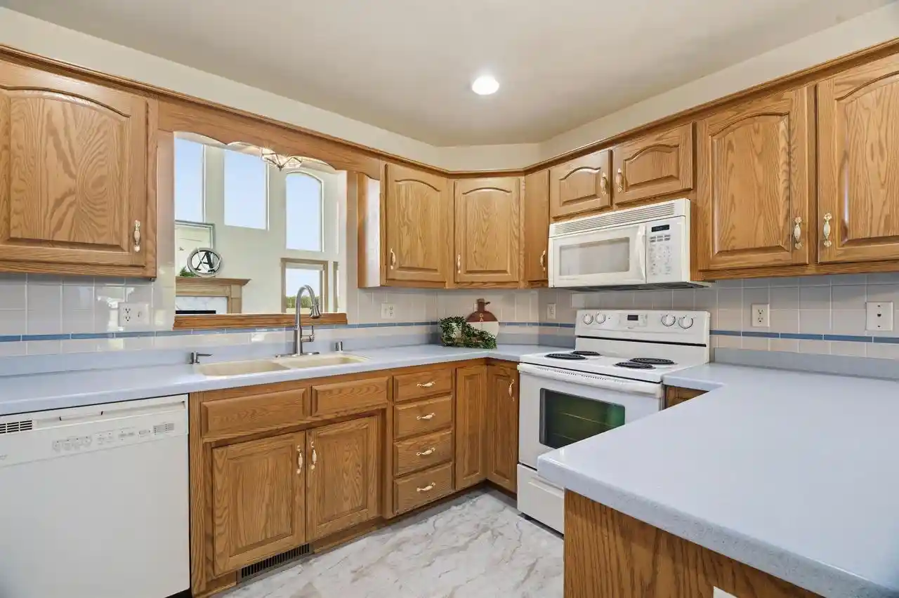 Homes for sale in Kaukauna, WI | W2048 Evergreen Dr Dr, Kaukauna, WI 54130 | MLS# 50326657