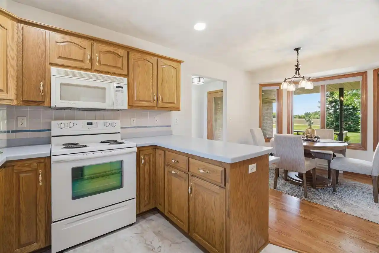 Homes for sale in Kaukauna, WI | W2048 Evergreen Dr Dr, Kaukauna, WI 54130 | MLS# 50326657