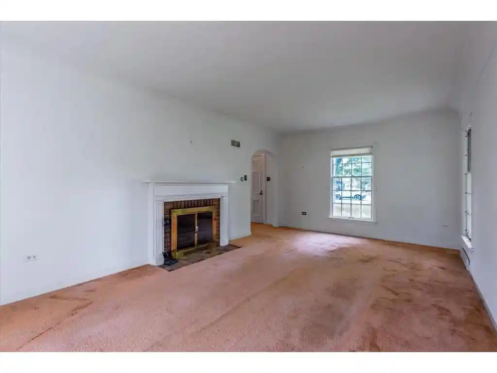 Homes for sale in Menomonie, WI | 320 Elm Avenue Avenue, Menomonie, WI 54751 | MLS# 7086063