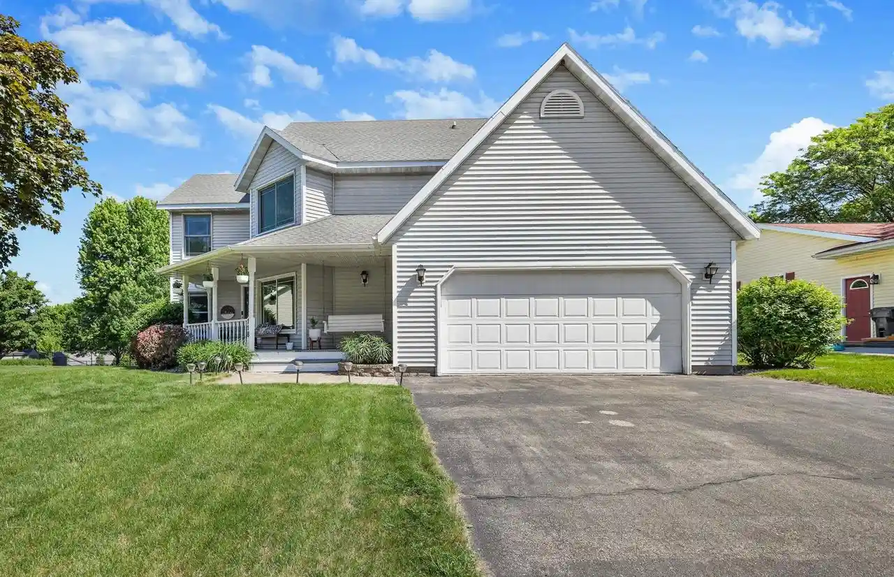 1st image of 118 Vilas Hibbard Parkway Parkway, Lodi, WI 53555 | MLS# 2024900