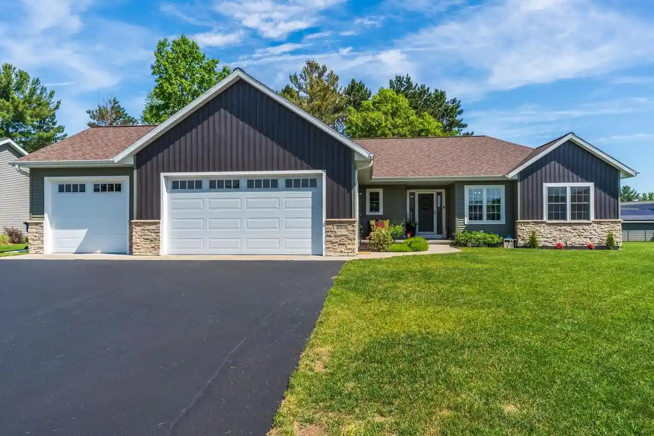 Homes for sale in Weston, WI | 3004 Barclay Way Way, Weston, WI 54476 | MLS# 22602477