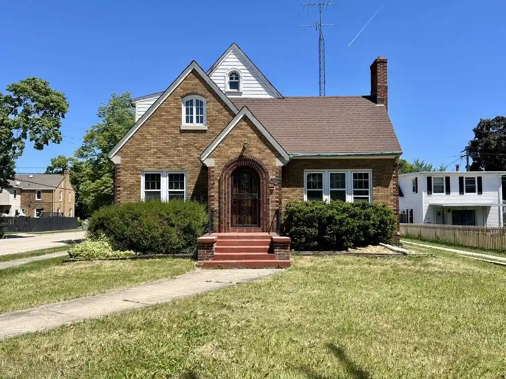 1st image of 7603 27th Avenue Avenue, Kenosha, WI 53143 | MLS# 1965441