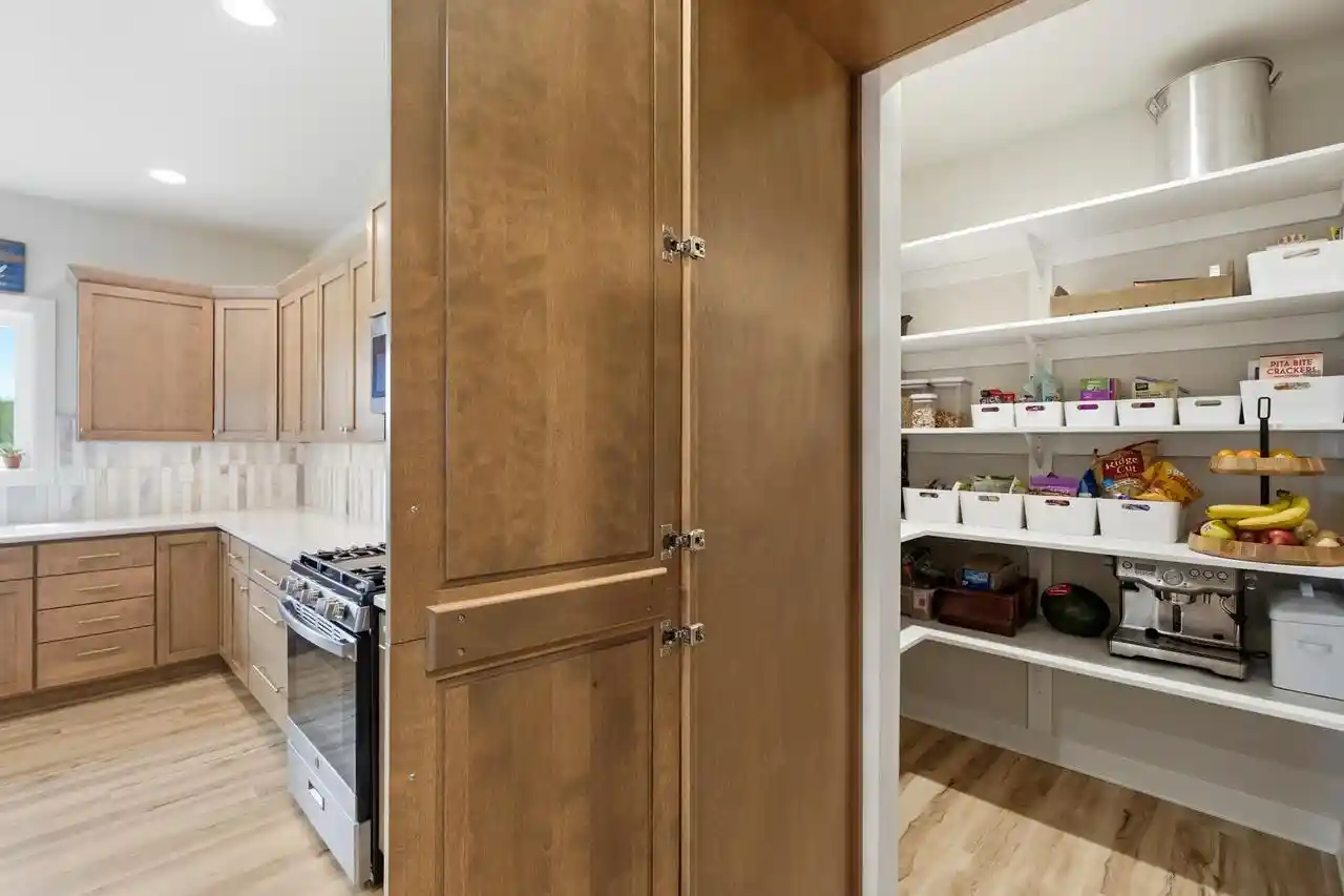 Photo 3 of Single family home for sale at 3725 Olde Howell Road Road, Waukesha, WI 53188 | MLS# 1965460 | Listing updated on 2026-08-12
