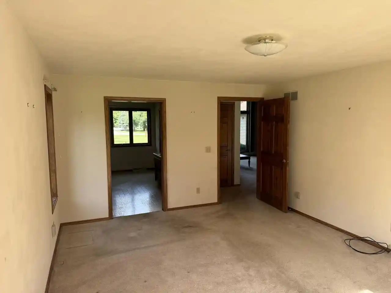 Homes for sale in Oshkosh, WI | 1864 Imperial Road Road, Oshkosh, WI 54904 | MLS# 50326718