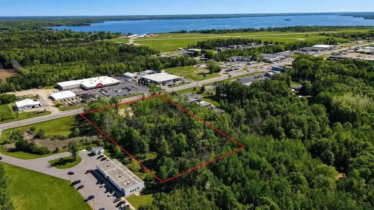 Homes for sale in Shawano, WI | 1342 E Green Bay Street Street, Shawano, WI 54166 | MLS# 50326722