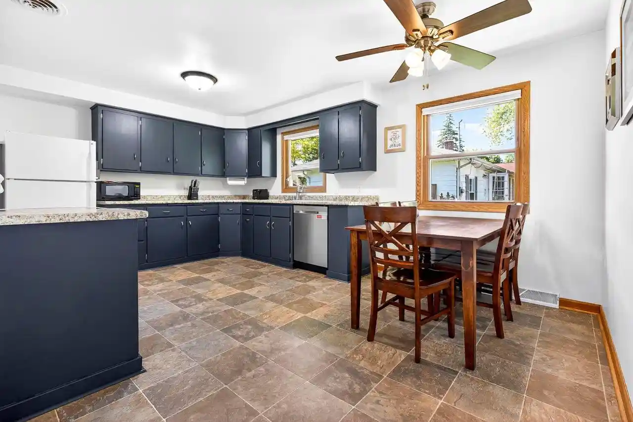 Homes for sale in Kaukauna, WI | 415 E 16th Street Street, Kaukauna, WI 54130 | MLS# 50326711