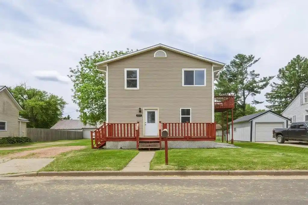Homes for sale in Stanley, WI | 332 Lincoln Street Street, Stanley, WI 54768 | MLS# 1601887