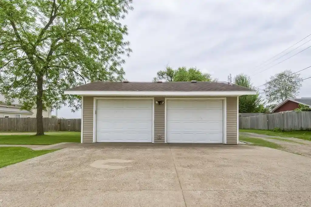Homes for sale in Stanley, WI | 332 Lincoln Street Street, Stanley, WI 54768 | MLS# 1601887