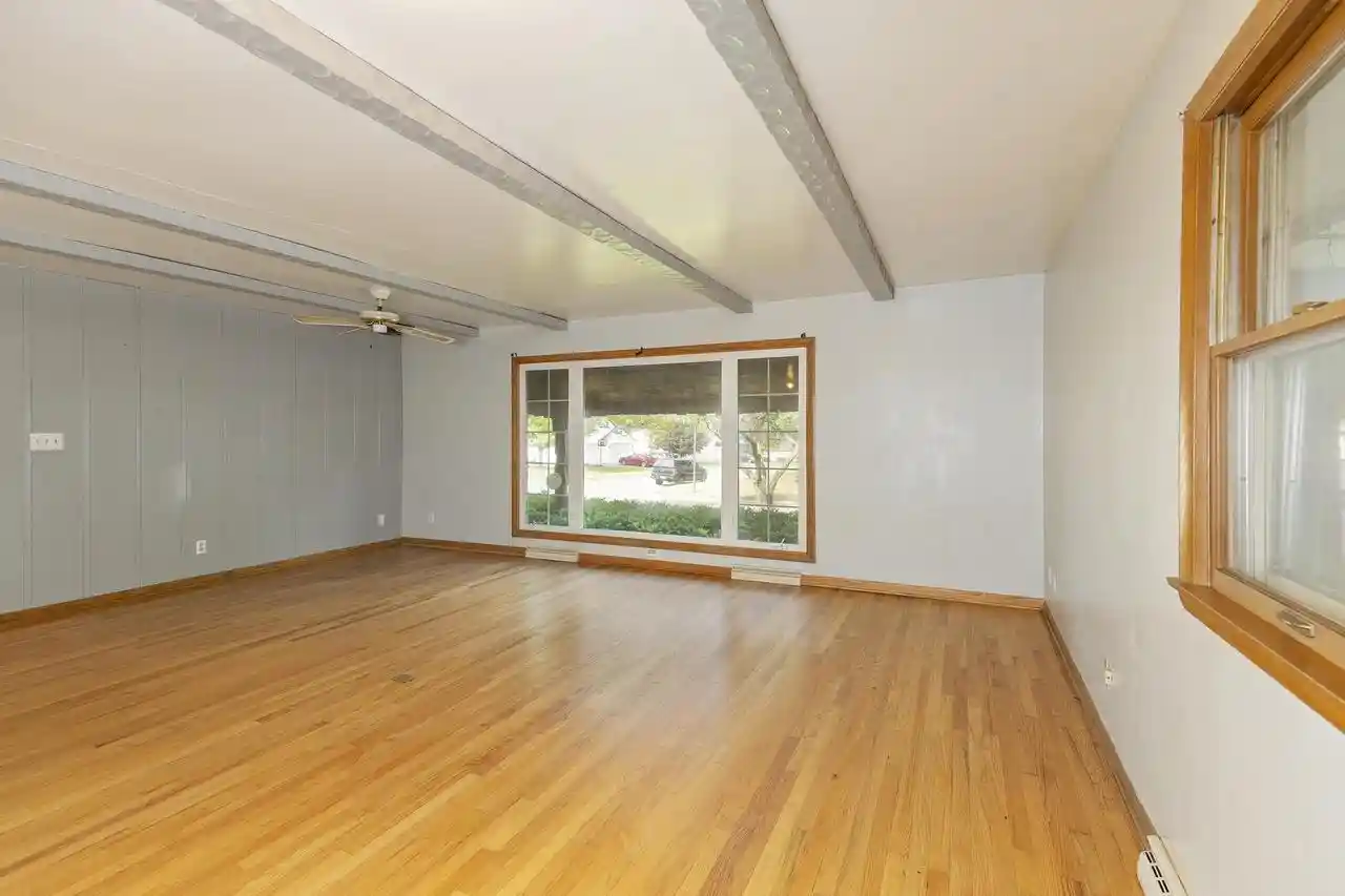 2nd image of 424 S Braun Avenue Avenue, Jefferson, WI 53549 | MLS# 2024954
