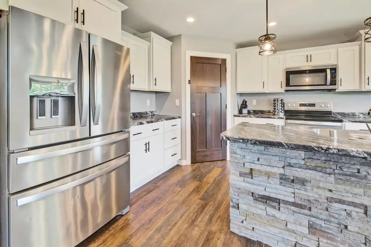 Homes for sale in Pardeeville, WI | W7431 White Oak Run Run, Pardeeville, WI 53954 | MLS# 2024958