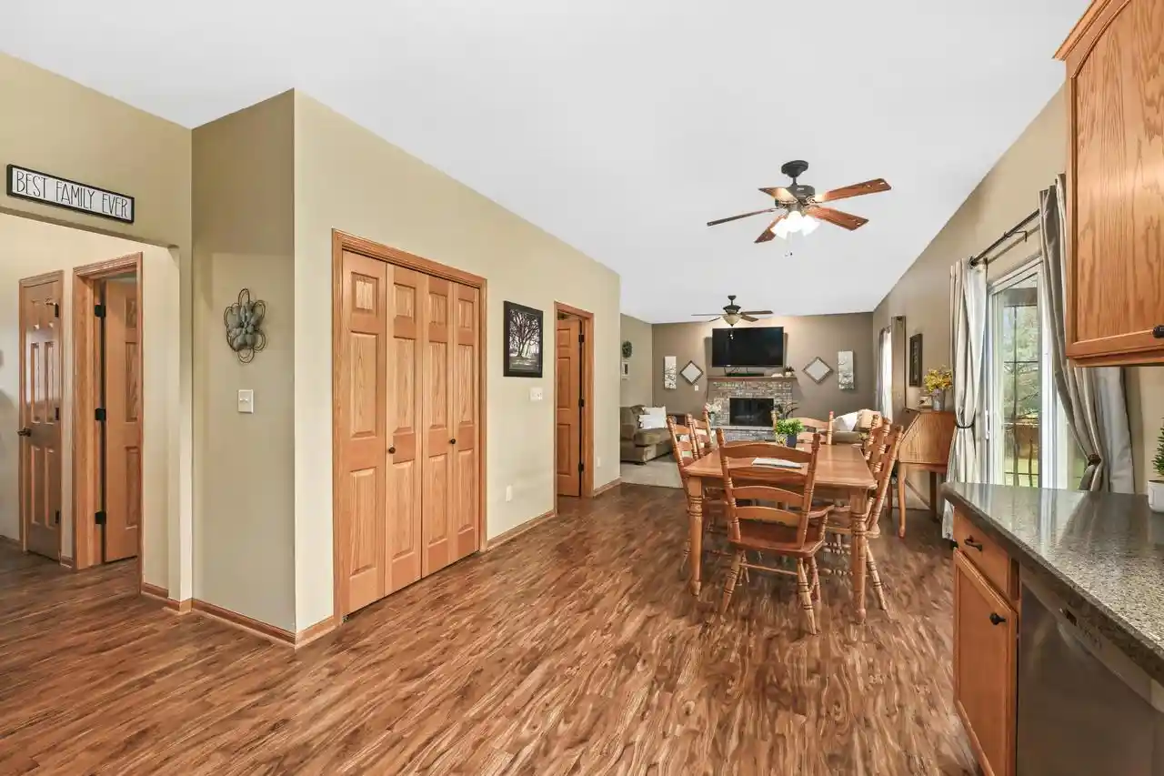 Homes for sale in Slinger, WI | 400 Cedar Bluffs Court Court, Slinger, WI 53086 | MLS# 1965542