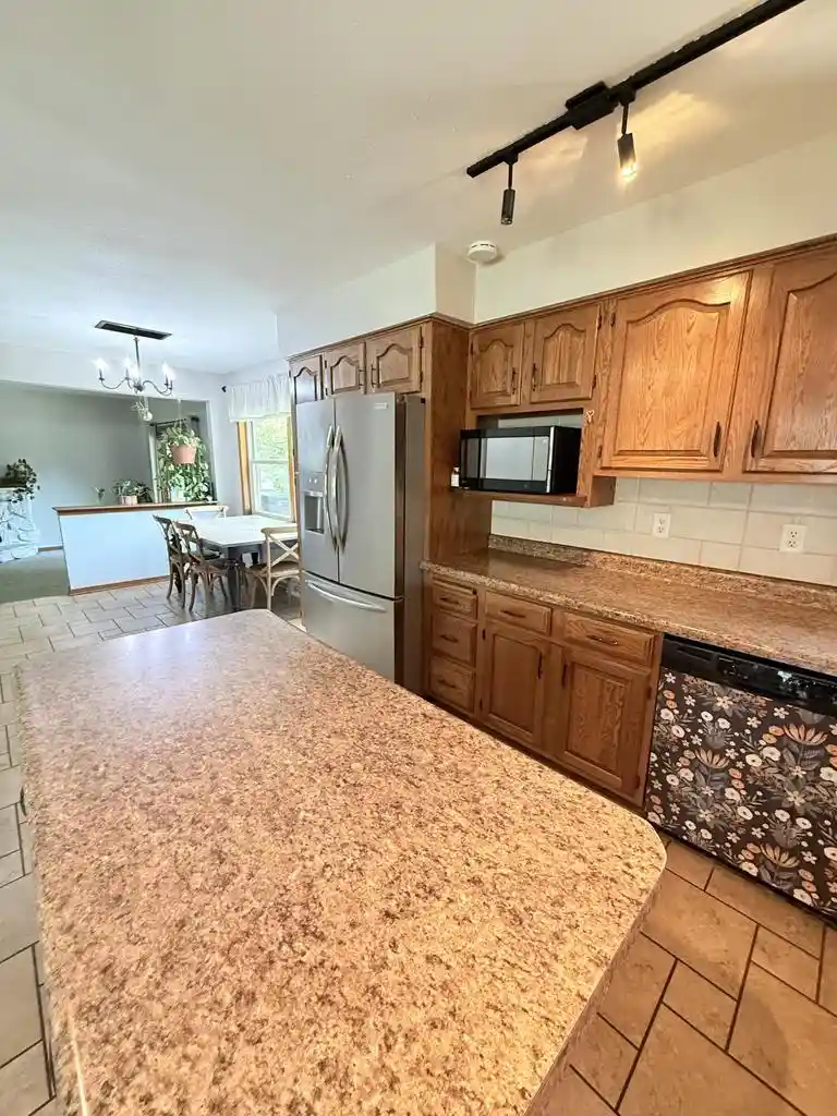 Homes for sale in Mount Pleasant, WI | 2556 N Green Bay Road Road, Mount Pleasant, WI 53405 | MLS# 1965585