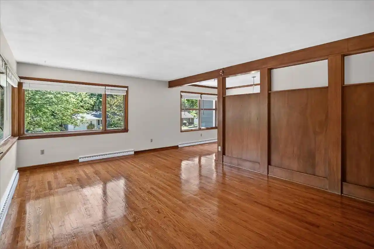 3rd image of 434 Berwyn Dr Dr, Madison, WI 53711 | MLS# 2024975