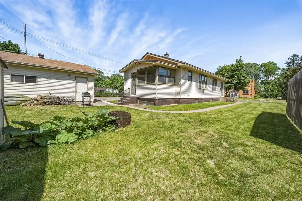 Homes for sale in Chippewa Falls, WI | 109 W Greenville Street Street, Chippewa Falls, WI 54729 | MLS# 1601906