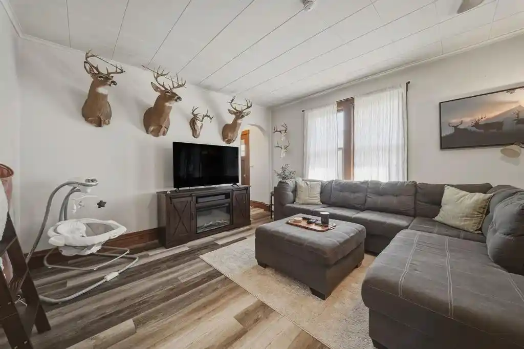Homes for sale in Chippewa Falls, WI | 109 W Greenville Street Street, Chippewa Falls, WI 54729 | MLS# 1601906