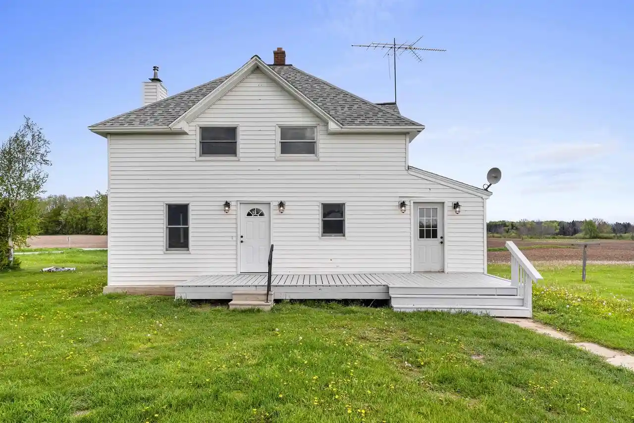 Homes for sale in Algoma, WI | 6257 Rosewood Road Road, Algoma, WI 54201 | MLS# 50326726