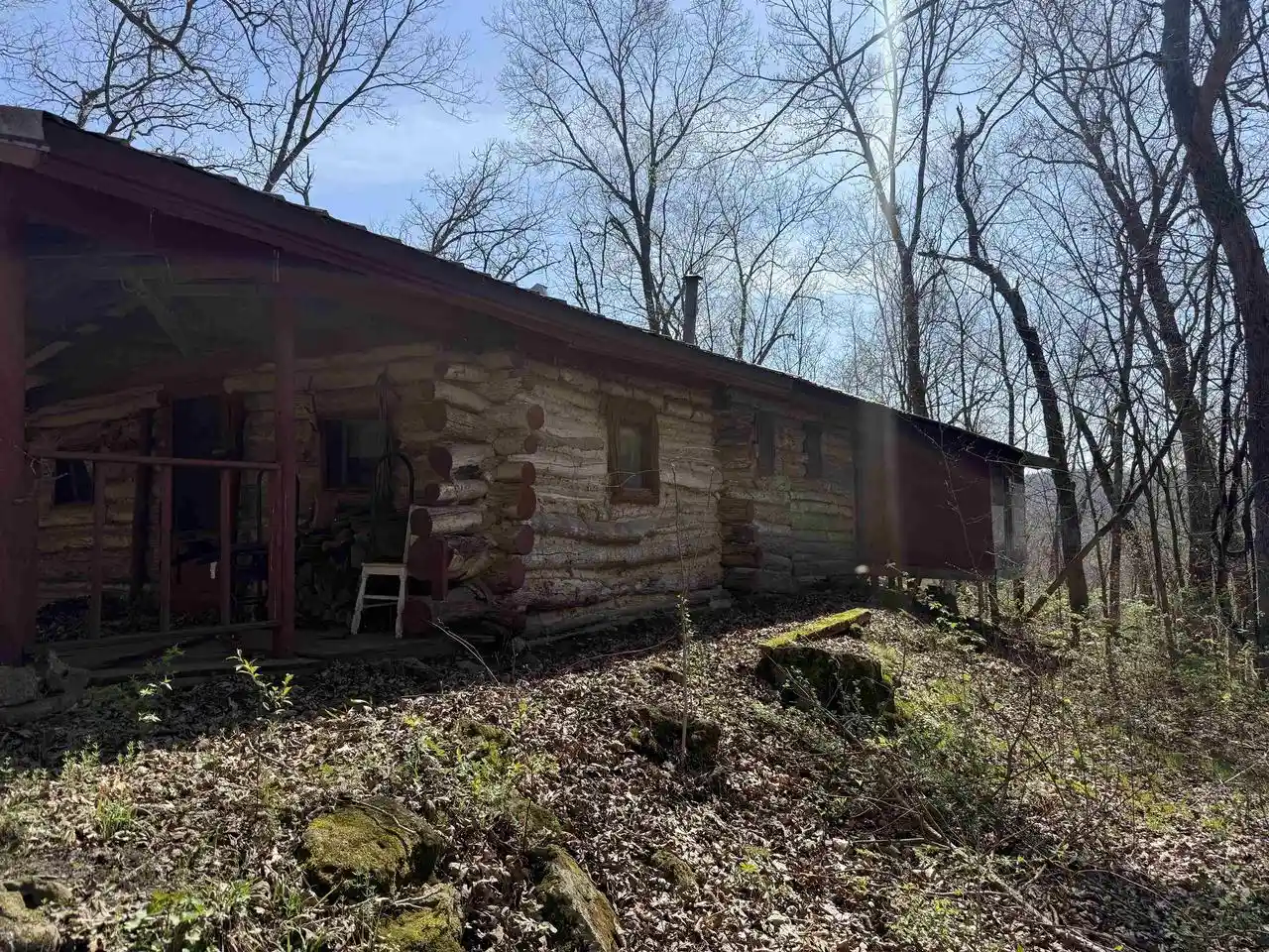 Homes for sale in Prairie Du Chien, WI | 11749 Us Hwy 18, Prairie Du Chien, WI 53821 | MLS# 2025010