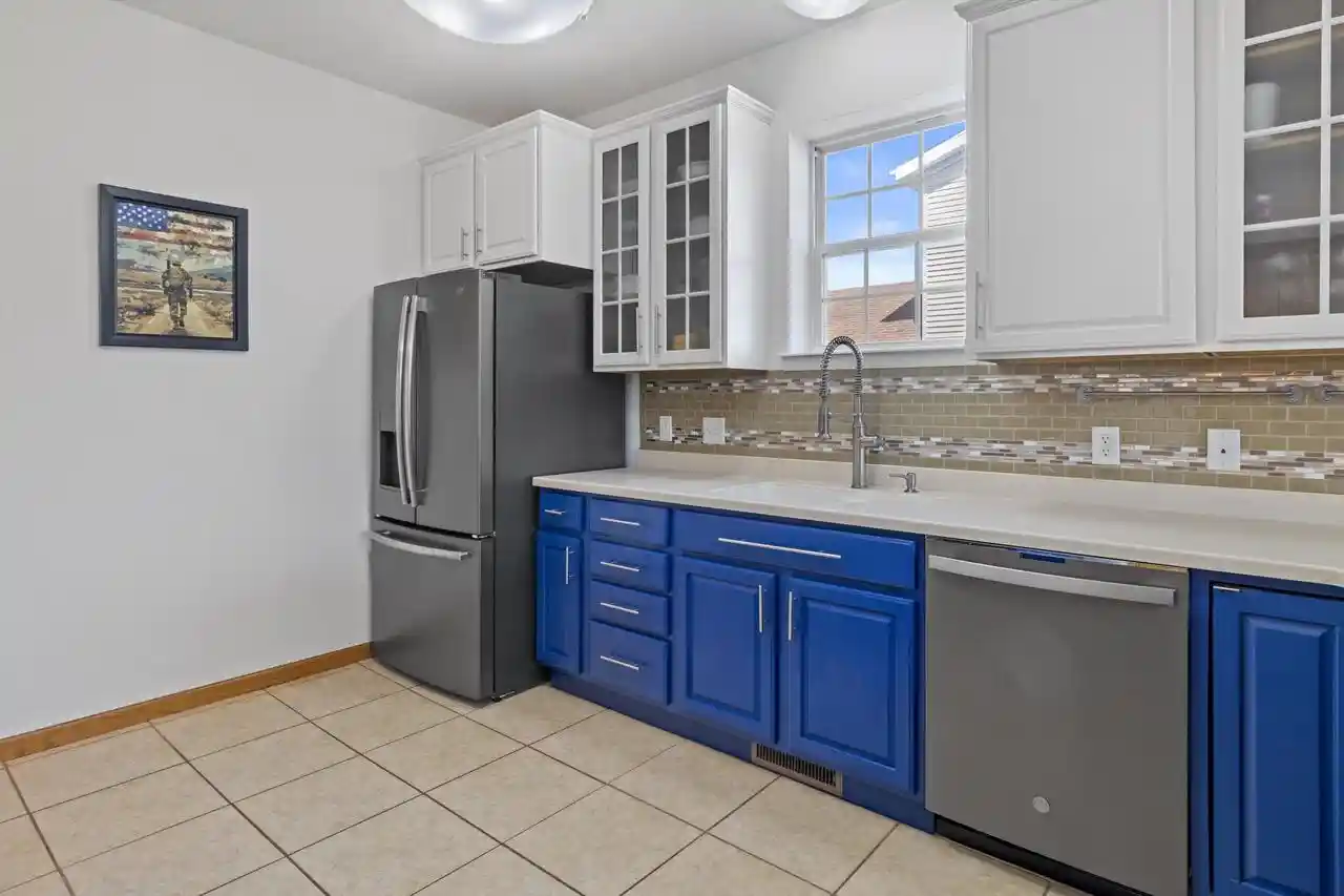 3rd image of 1032 Stonehaven Dr Dr, Sun Prairie, WI 53590 | MLS# 2025025