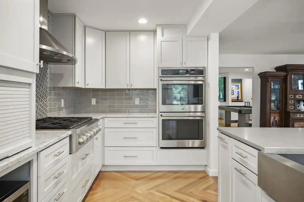 Photo 3 of Single family home for sale at 3937 Regent Street Street, Madison, WI 53705 | MLS# 2025026 | Listing updated on 2026-08-20