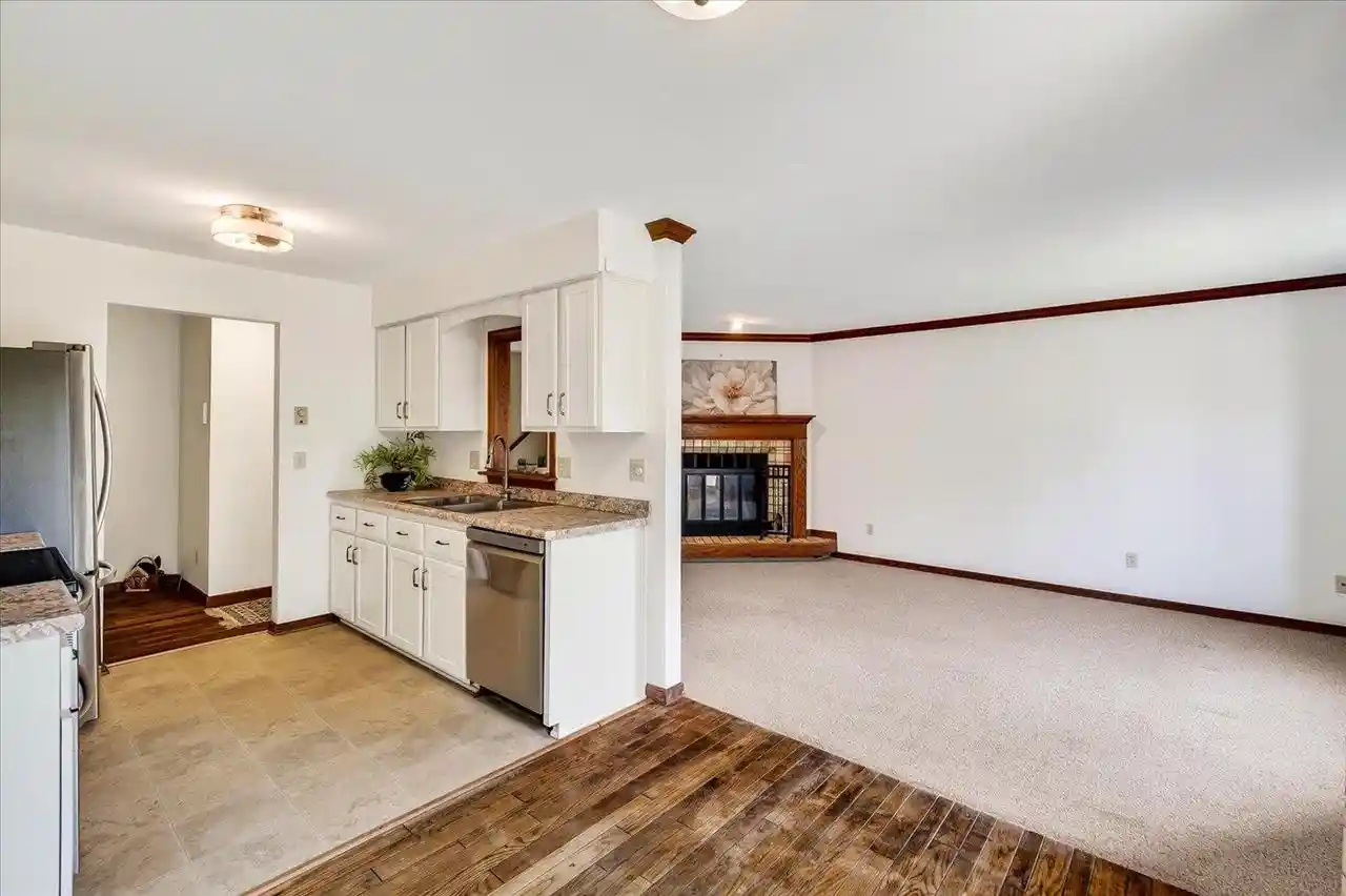 2nd image of 1619 Mckenna Boulevard Boulevard, Madison, WI 53711 | MLS# 2025029