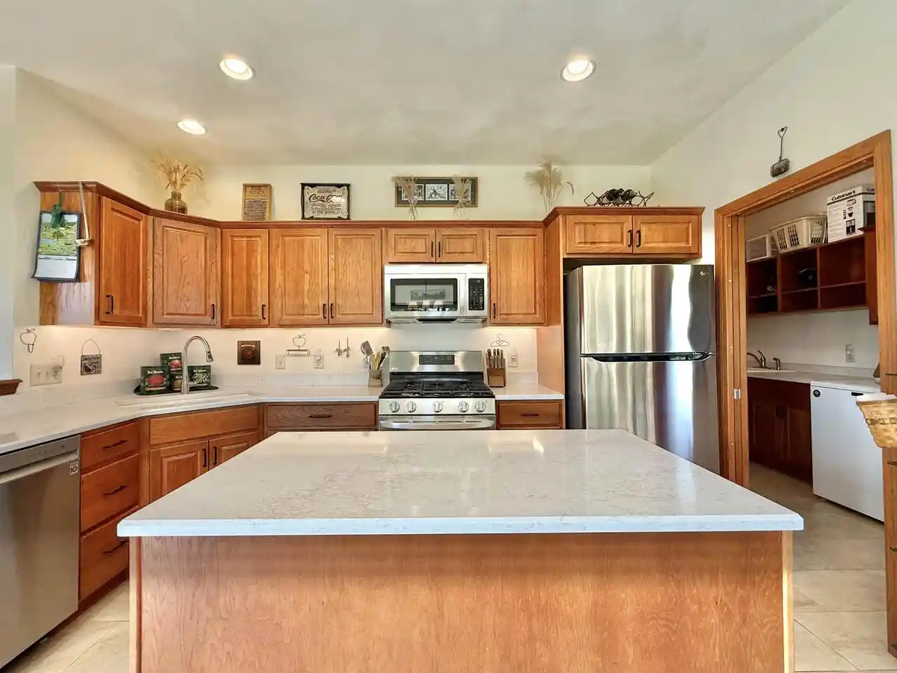 Photo 3 of Single family home for sale at 782 Waveland Avenue Avenue, Janesville, WI 53548 | MLS# 2025035 | Listing updated on 2026-08-23