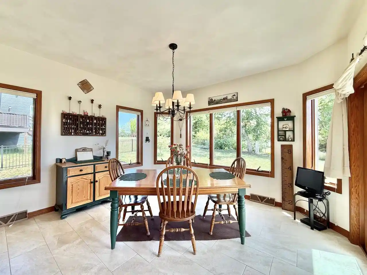 Photo 4 of Single family home for sale at 782 Waveland Avenue Avenue, Janesville, WI 53548 | MLS# 2025035 | Listing updated on 2026-08-23