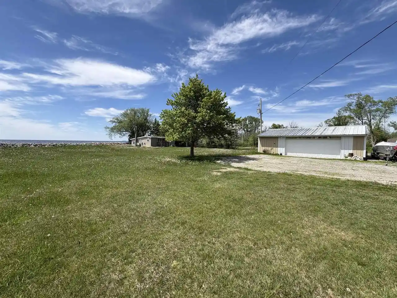 Photo 4 of Single family home for sale at 8068 County Road Y, Oconto, WI 54153 | MLS# 50326736 | Listing updated on 2026-09-15