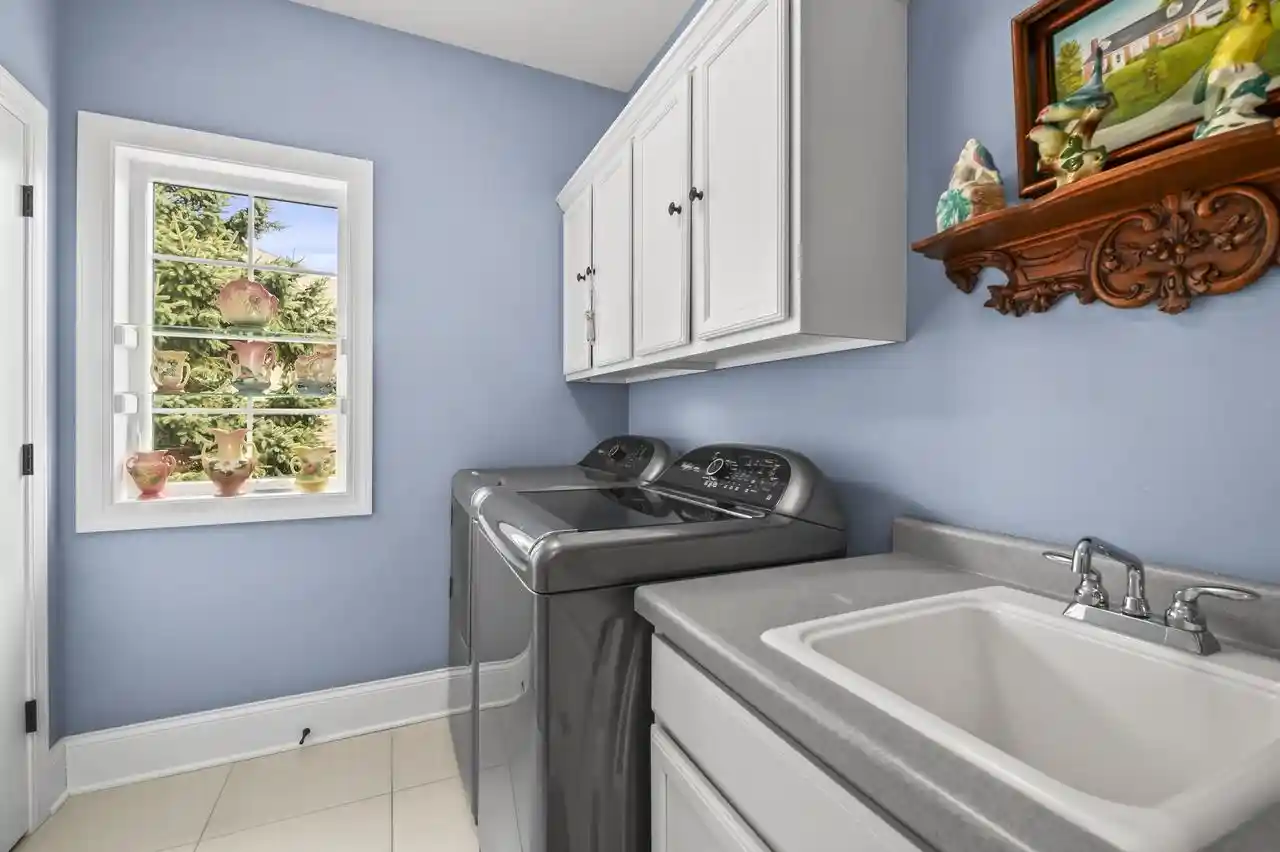 3rd image of N35W23668 Auburn Court Court, Pewaukee, WI 53072 | MLS# 1965713