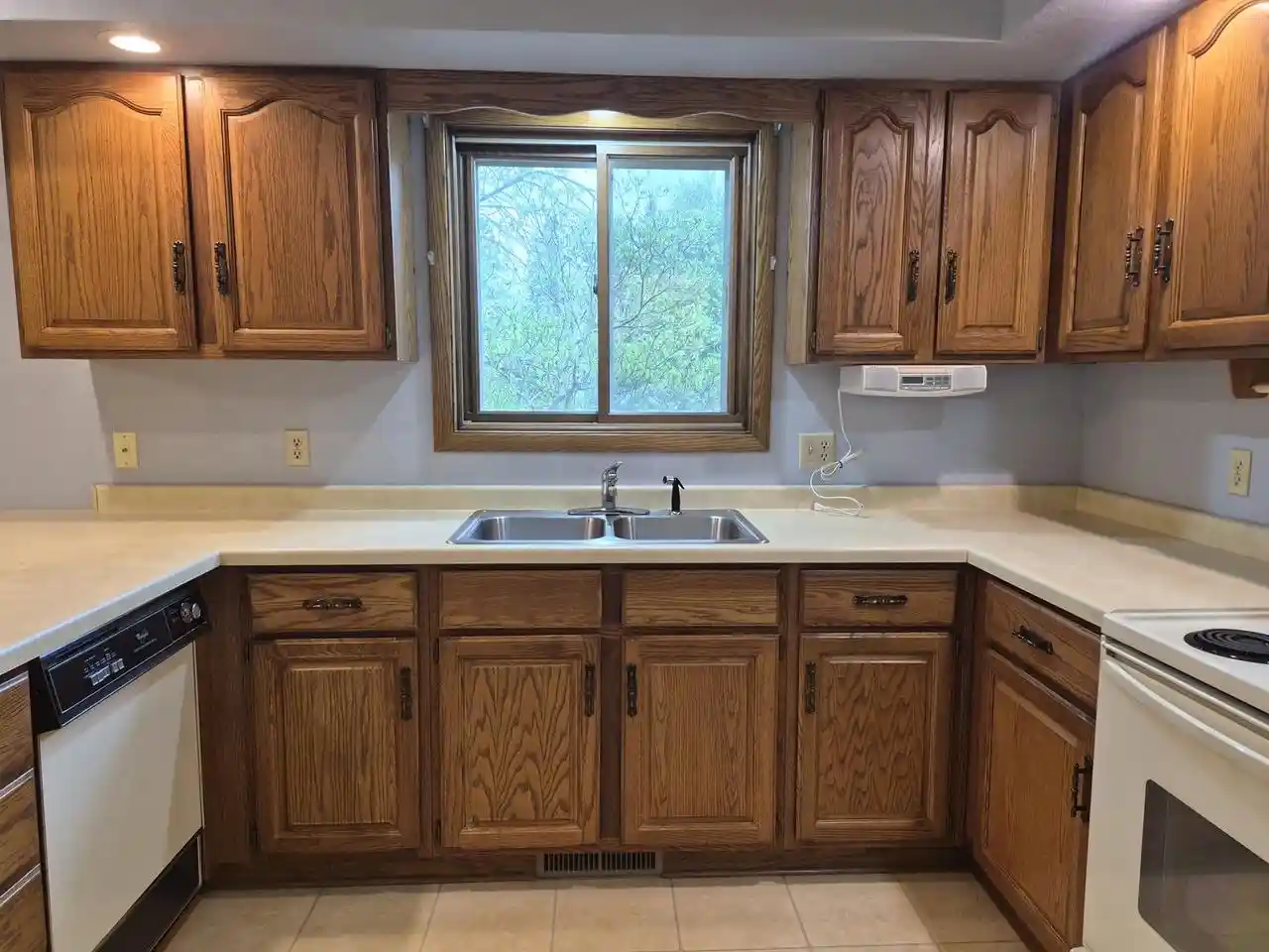 Homes for sale in Marshfield, WI | 406 S Hawthorne Avenue Avenue, Marshfield, WI 54449 | MLS# 22602513