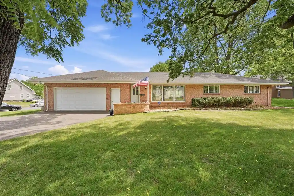 Homes for sale in Eau Claire, WI | 1409 Menomonie Street Street, Eau Claire, WI 54703 | MLS# 1601928