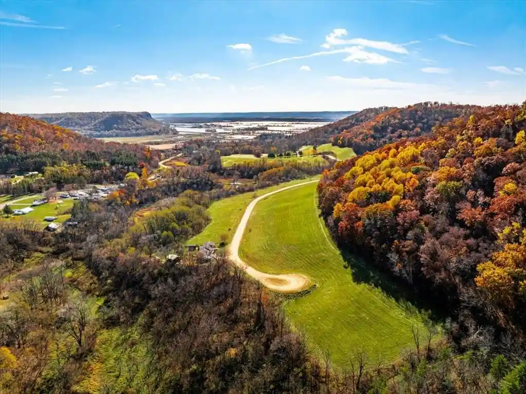 Photo 3 of Land for sale at S1542 Shawnee Dr Dr, Alma, WI 54610 | MLS# 1601950 | Listing updated on 2026-06-04