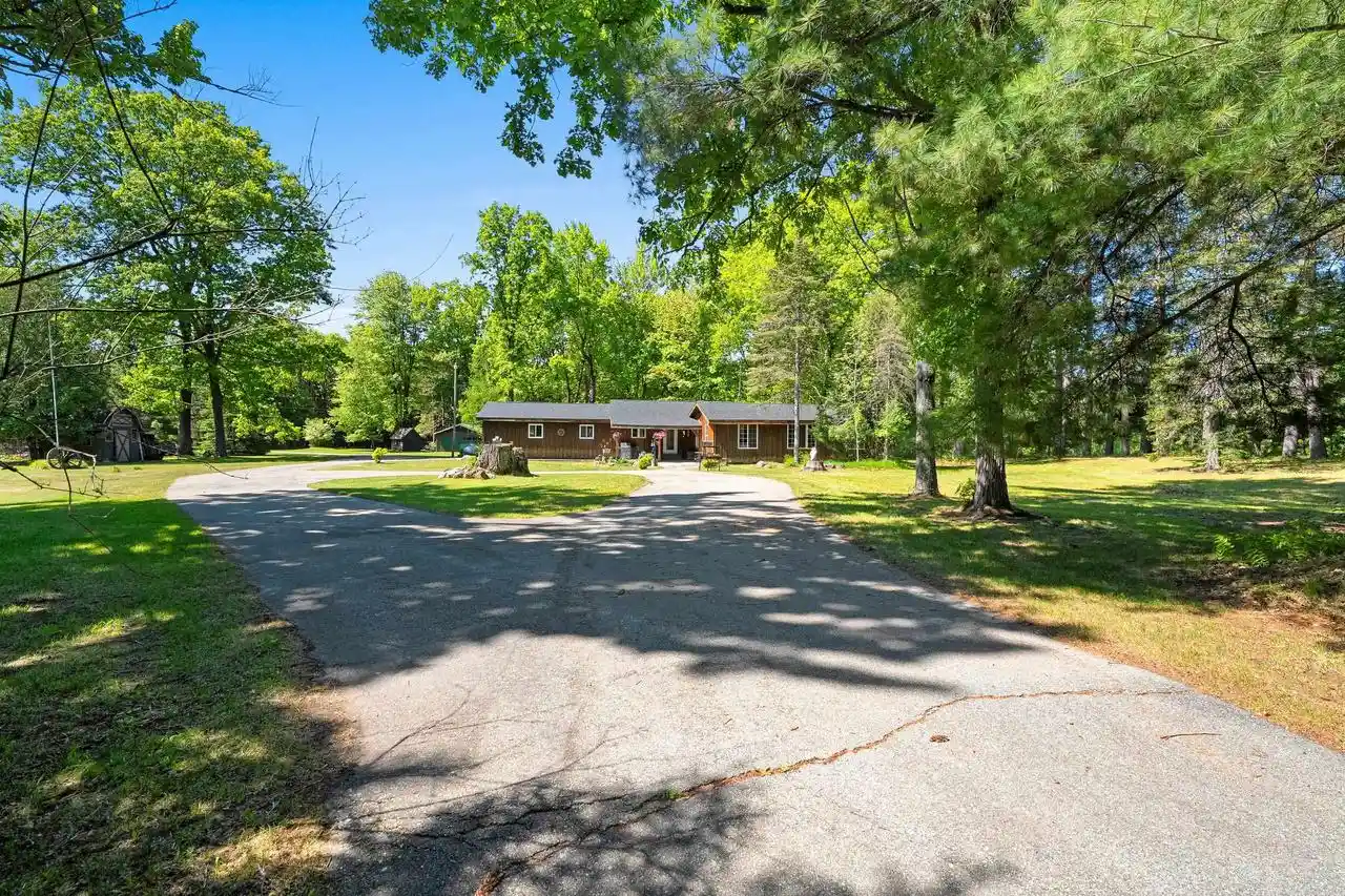 1st image of N4585 County Road W, Peshtigo, WI 54157 | MLS# 50326817