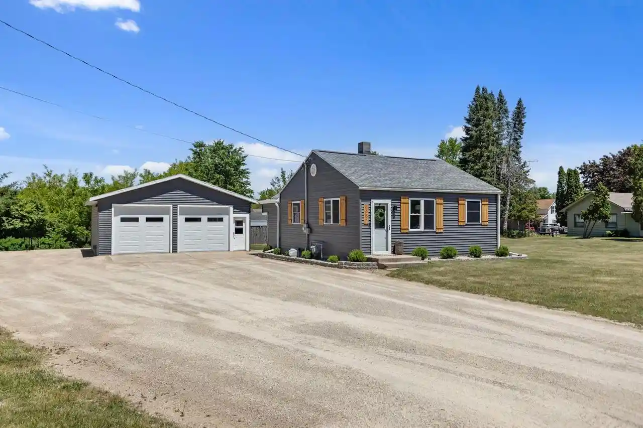 Homes for sale in Berlin, WI | 499 Elm Street Street, Berlin, WI 54923 | MLS# 50326818