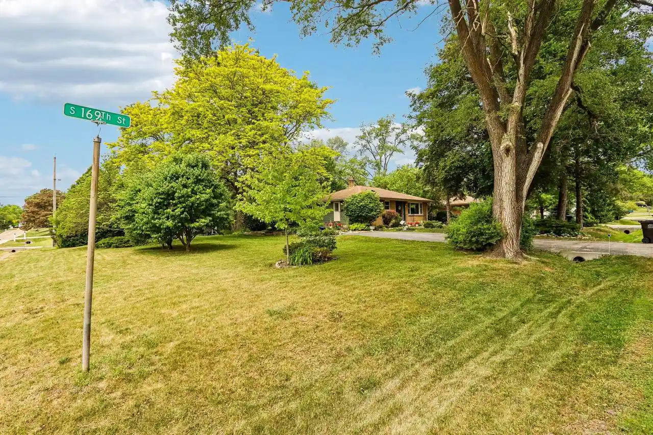 Homes for sale in New Berlin, WI | 1561 S 169th Street Street #1575, New Berlin, WI 53151 | MLS# 1965746