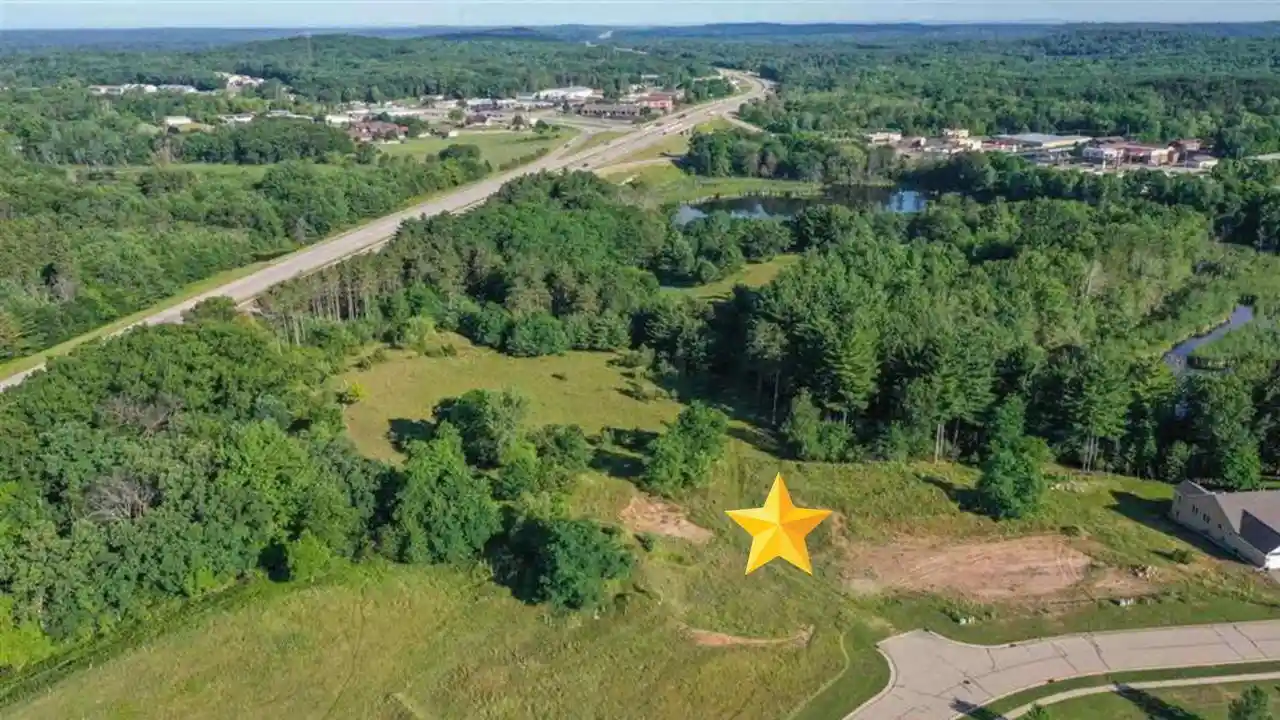 Homes for sale in Waupaca, WI | Duck Lake Road Road, Waupaca, WI 54981 | MLS# 50326820