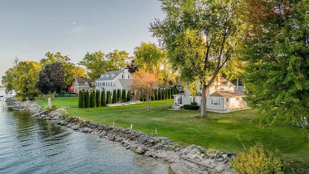 2nd image of 3790 Pau Ko Tuk Lane Lane, Oshkosh, WI 54902 | MLS# 50326832