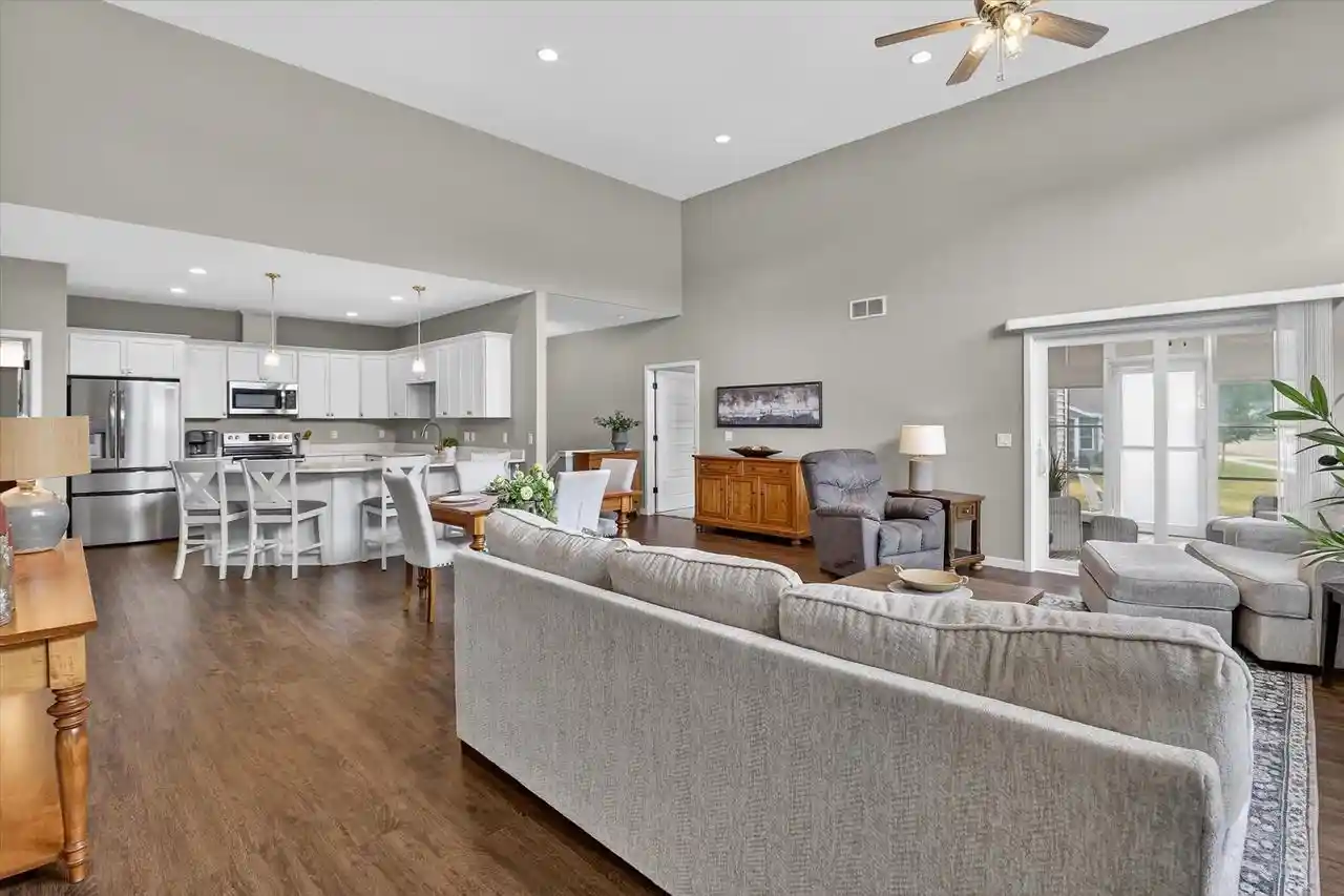 30th image of 3704 Newcastle Dr Dr, Janesville, WI 53546 | MLS# 2025073