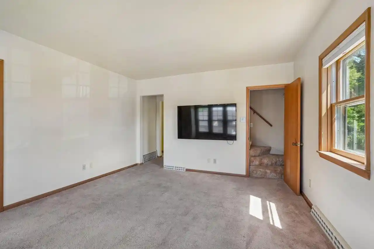 Homes for sale in Port Washington, WI | 317 W Main Street Street, Port Washington, WI 53074 | MLS# 1965790