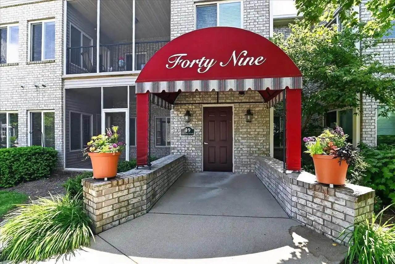 1st image of 49 Cherokee Circle Circle #101, Madison, WI 53704 | MLS# 2025093