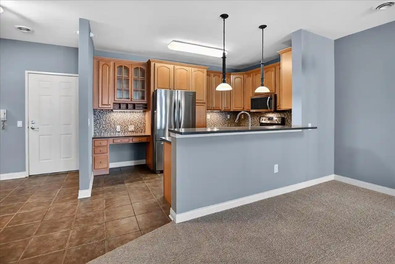 2nd image of 49 Cherokee Circle Circle #101, Madison, WI 53704 | MLS# 2025093