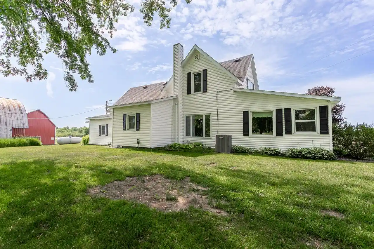 Homes for sale in Fairchild, WI | N14386 Town Line Road Road, Fairchild, WI 54741 | MLS# 1965824