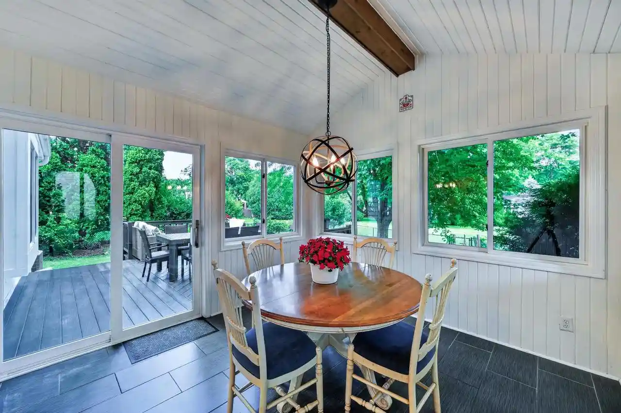 2nd image of 21 Haverhill Circle Circle, Madison, WI 53717 | MLS# 2025106