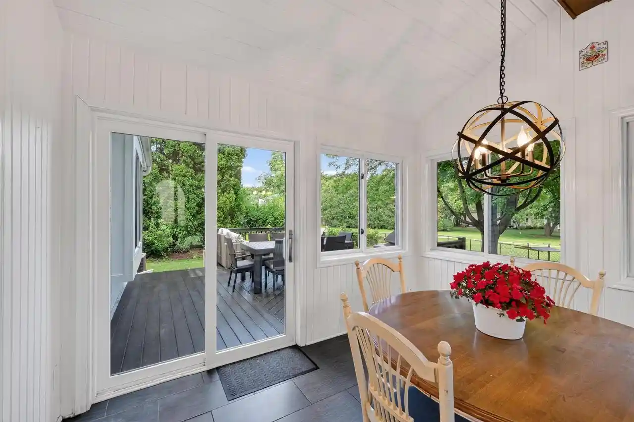 3rd image of 21 Haverhill Circle Circle, Madison, WI 53717 | MLS# 2025106