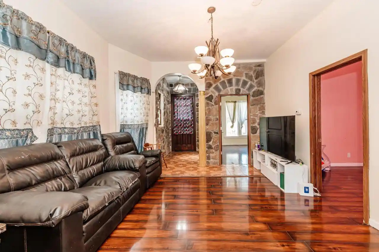 31st image of 932 S Layton Boulevard Boulevard, Milwaukee, WI 53215 | MLS# 1965851