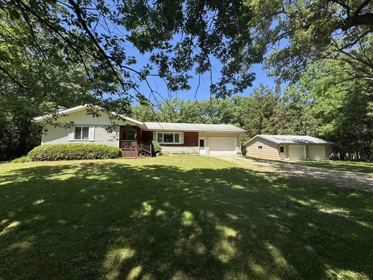 1st image of 4529 E Palakwia Dr Dr, Janesville, WI 53546 | MLS# 2025117