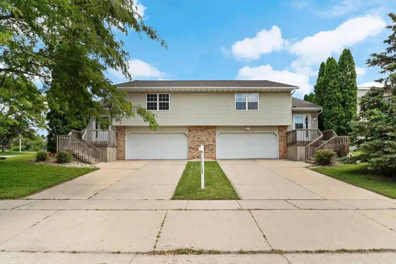 Photo 1 of Sale Pending at 824 N Clover Lane Lane, Cottage Grove, WI 53527 | MLS# 2025122 | Listing updated on 2026-07-14