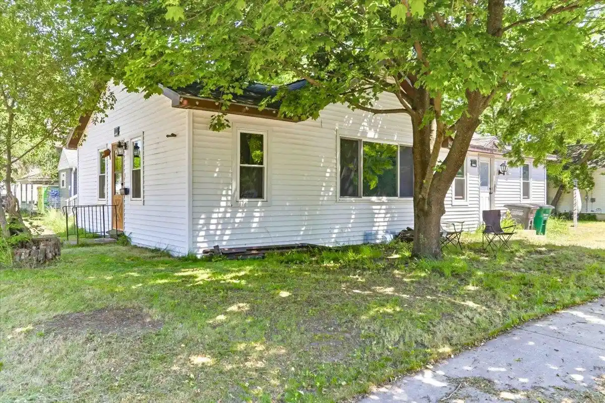 Homes for sale in Wisconsin Rapids, WI | 1010 Washington Street Street, Wisconsin Rapids, WI 54494 | MLS# 22602532