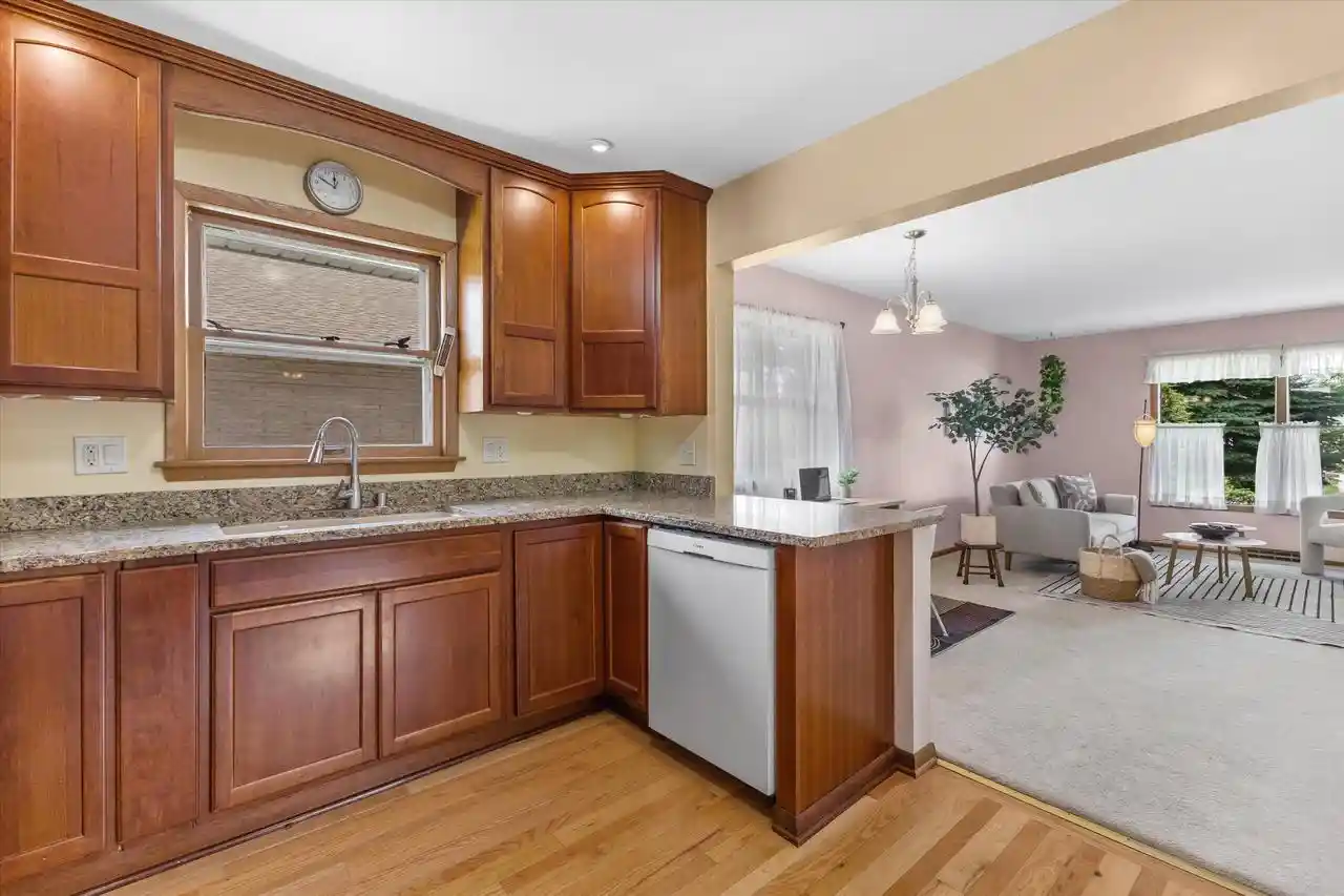 Homes for sale in Wauwatosa, WI | 521 N 105th Street Street, Wauwatosa, WI 53226 | MLS# 1965871