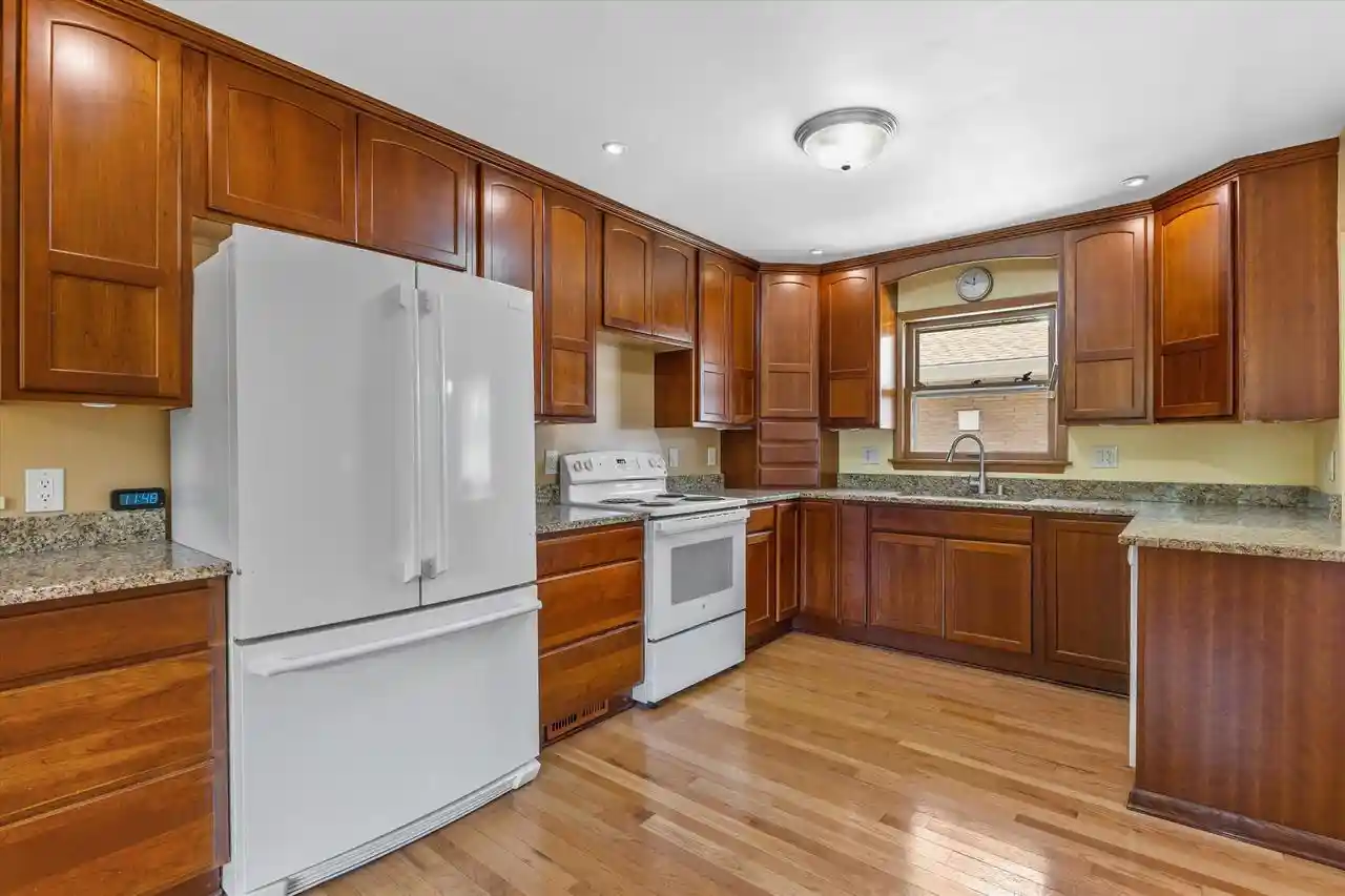 Homes for sale in Wauwatosa, WI | 521 N 105th Street Street, Wauwatosa, WI 53226 | MLS# 1965871